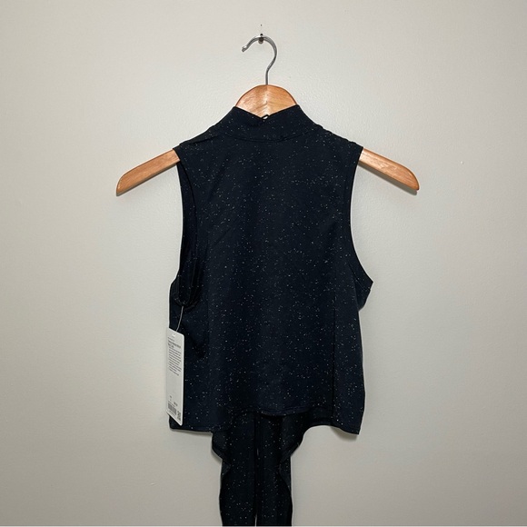 NWT Lululemon Time To Restore Mock Neck Tank - Picture 6 of 13
